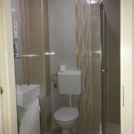 Diszkret Szallas Apartment *